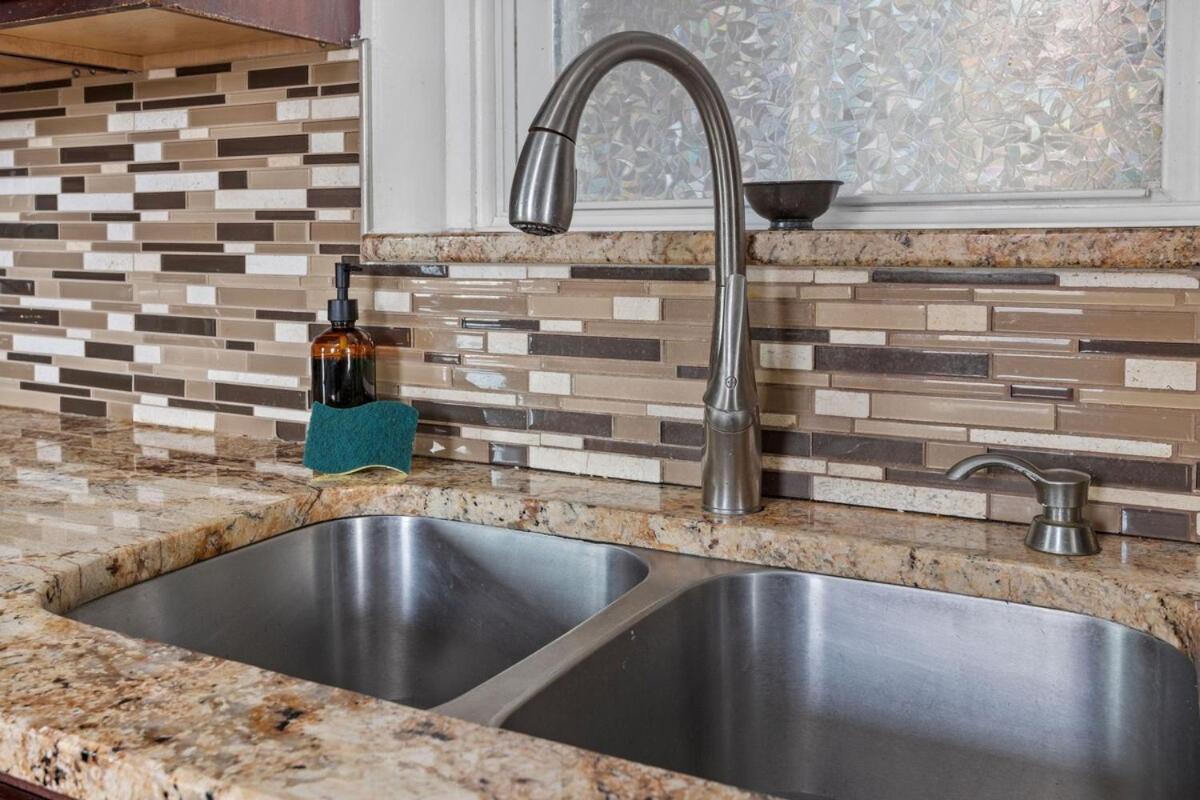 Luxury 8 Bedroom House, Steps To Tropicana, Beach And Boardwalk! Atlantic City Exterior foto